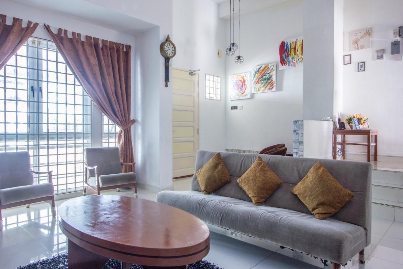 Nautilus Bay Home Inn George Town Extérieur photo