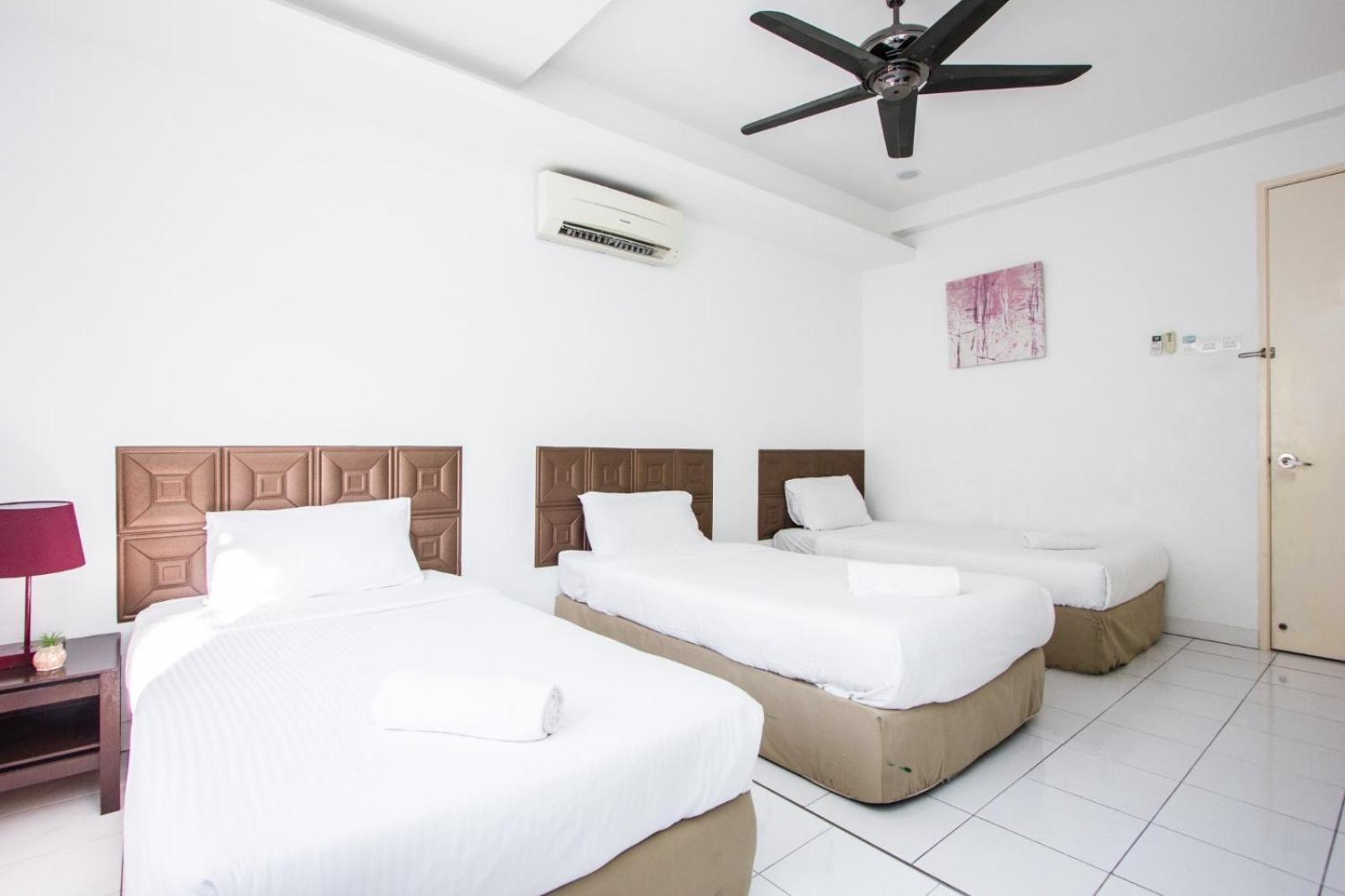 Nautilus Bay Home Inn George Town Extérieur photo